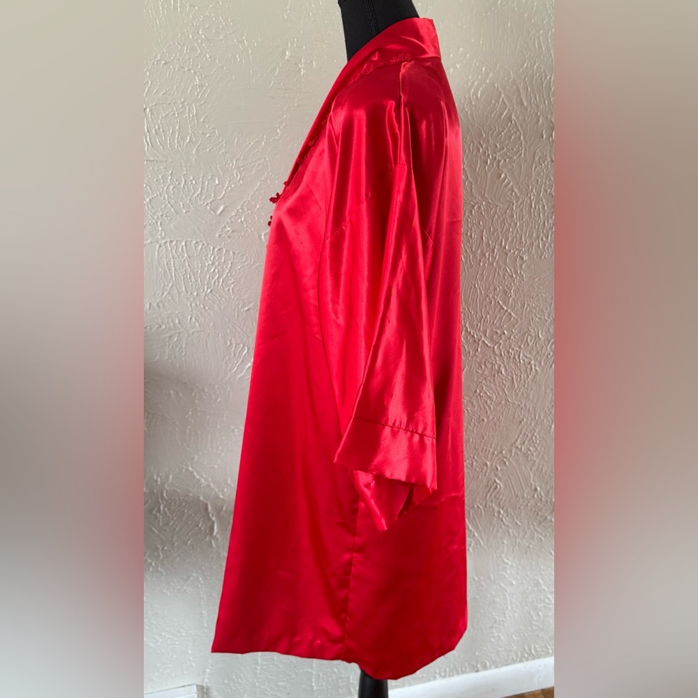 🔥Vintage Red Hot Silky Robe🔥 ~medium - Picture 2 of 8